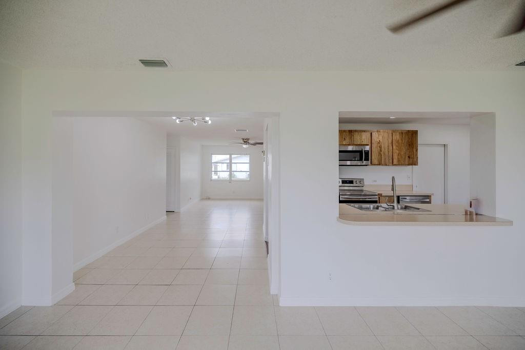 4800 NW 44th Ave