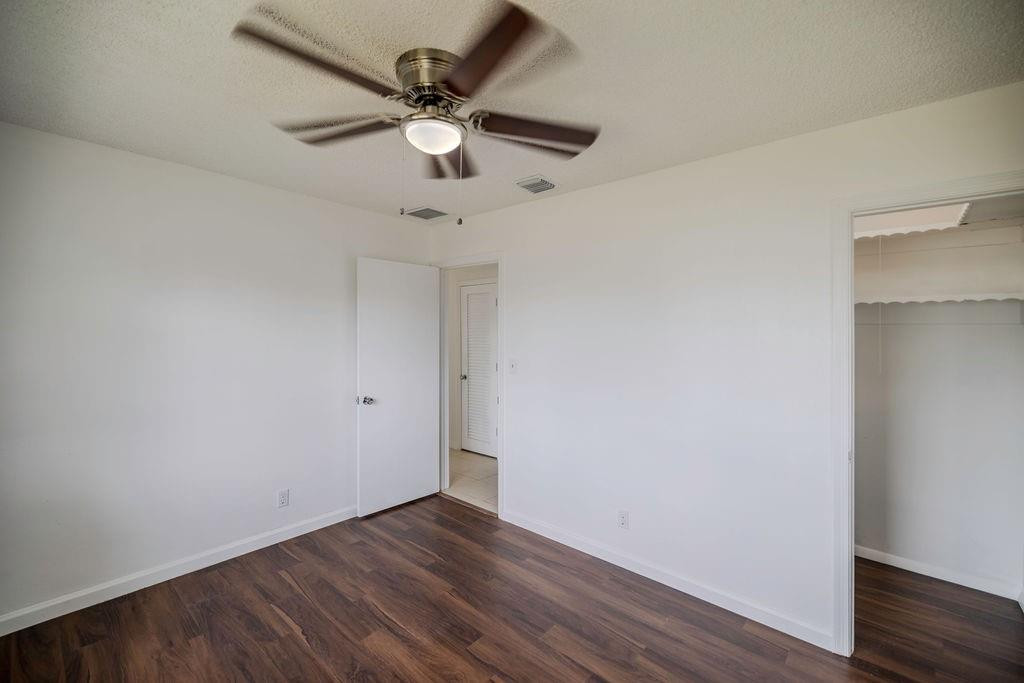 4800 NW 44th Ave