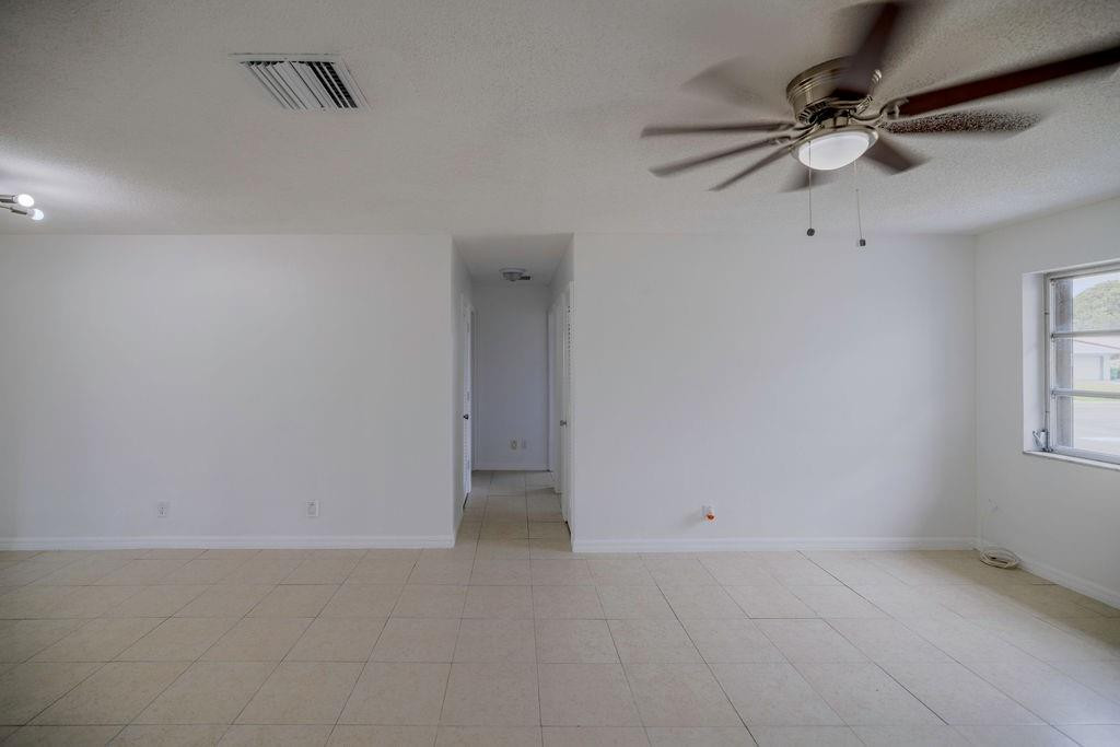 4800 NW 44th Ave