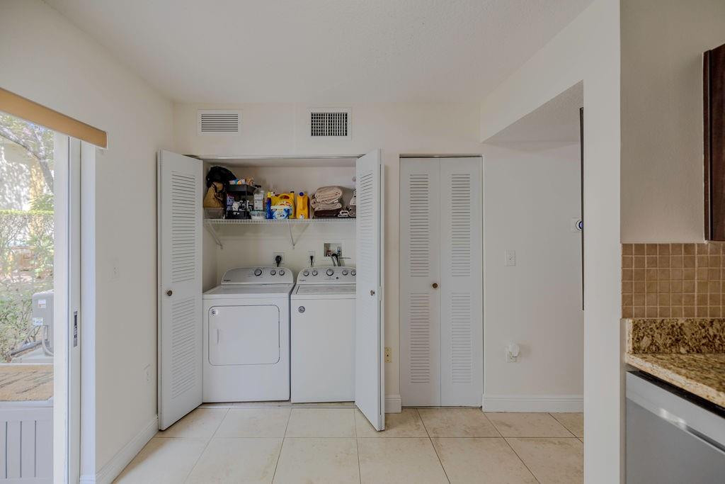 6245 SW 47th Mnr 101