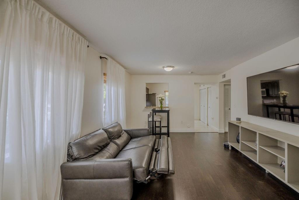 6245 SW 47th Mnr 101