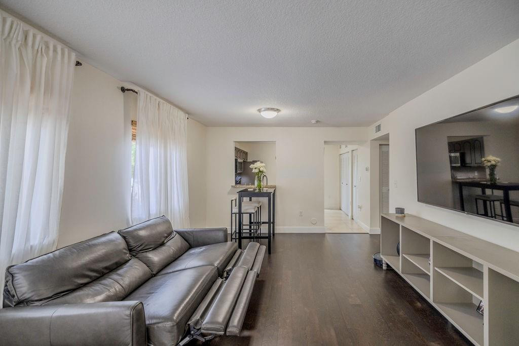 6245 SW 47th Mnr 101