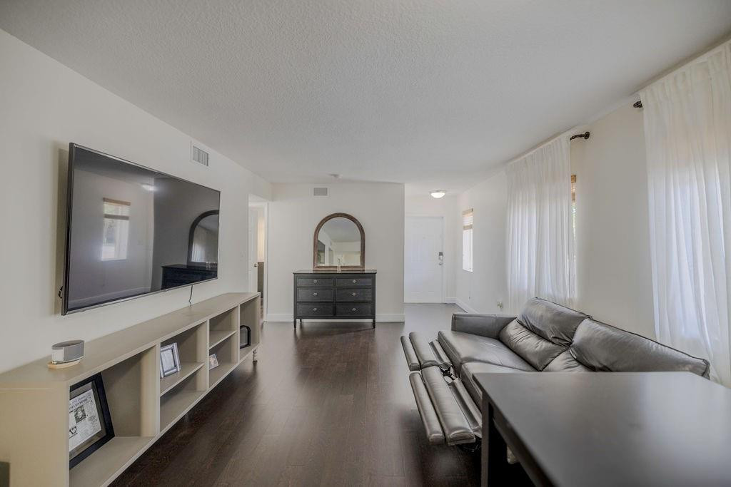 6245 SW 47th Mnr 101