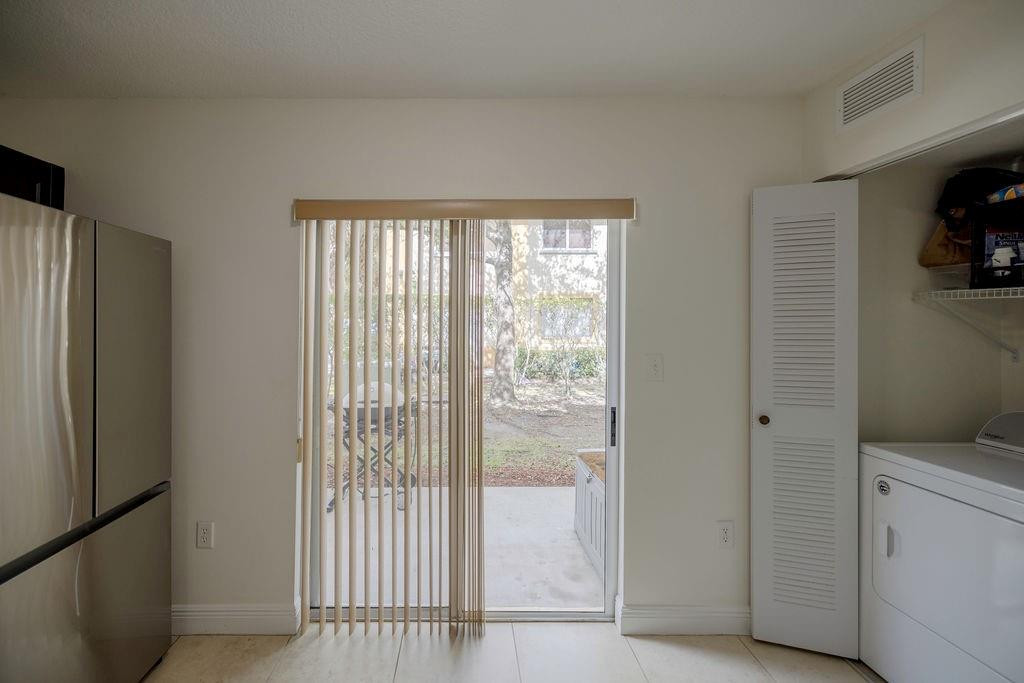 6245 SW 47th Mnr 101