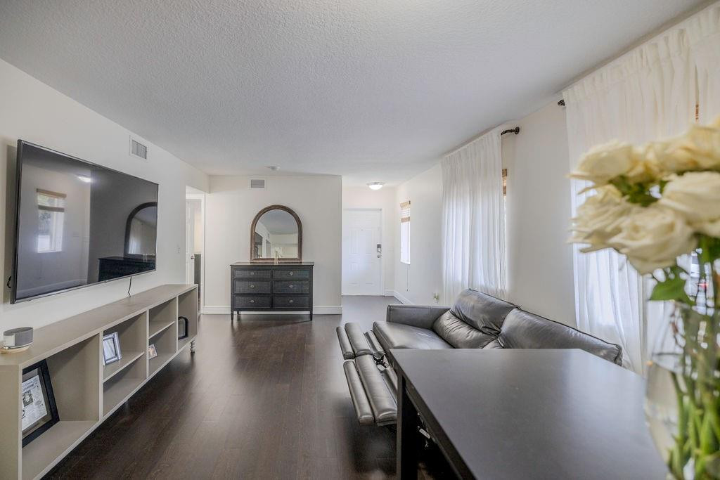 6245 SW 47th Mnr 101