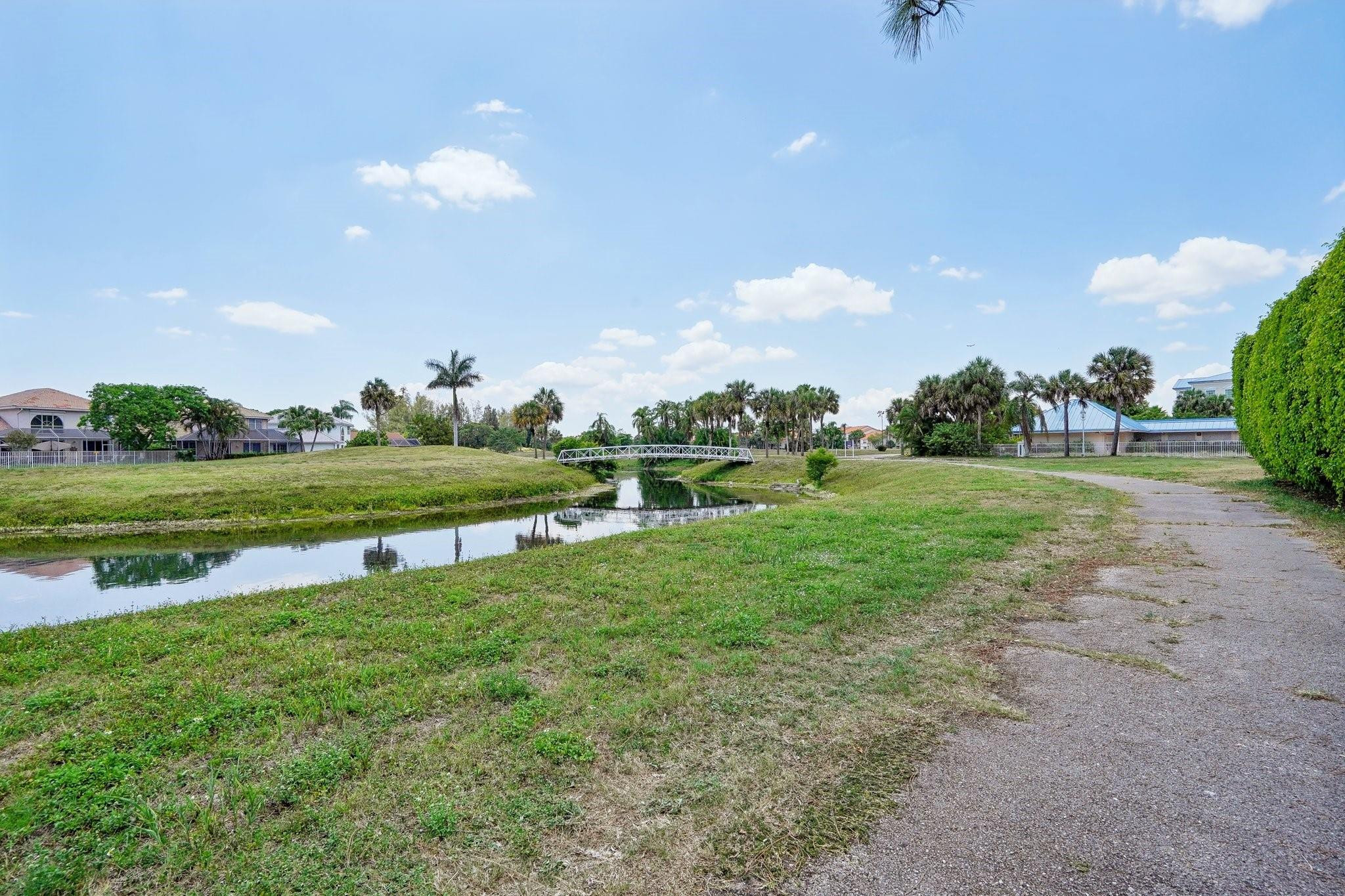 2923 Crestwood Ter 5104