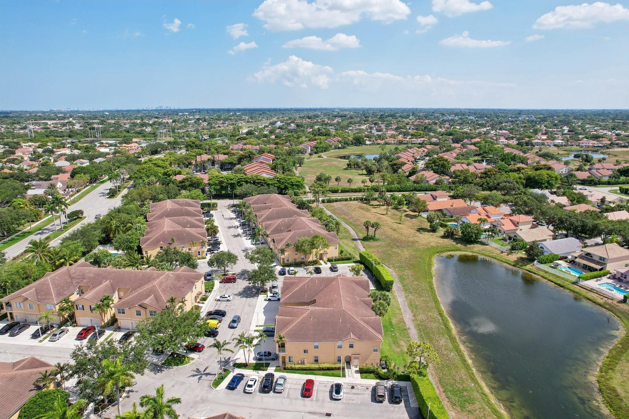 2923 Crestwood Ter 5104