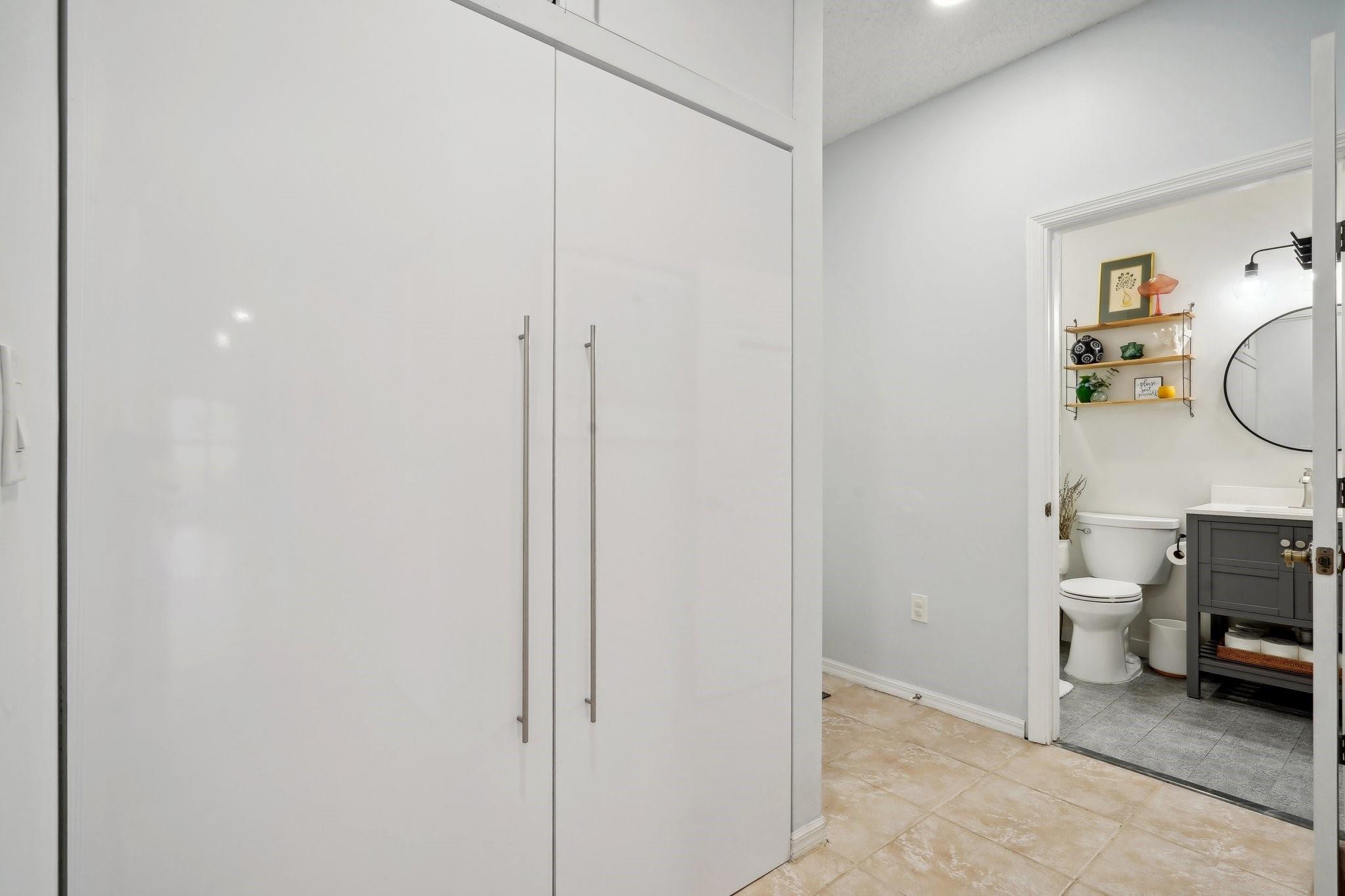 2923 Crestwood Ter 5104