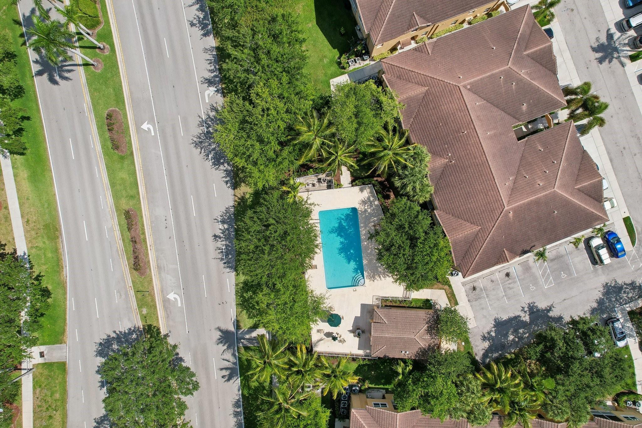 2923 Crestwood Ter 5104
