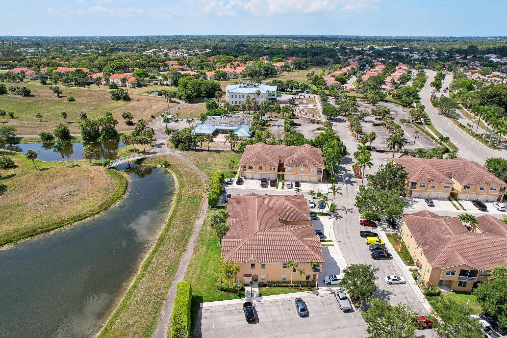 2923 Crestwood Ter 5104