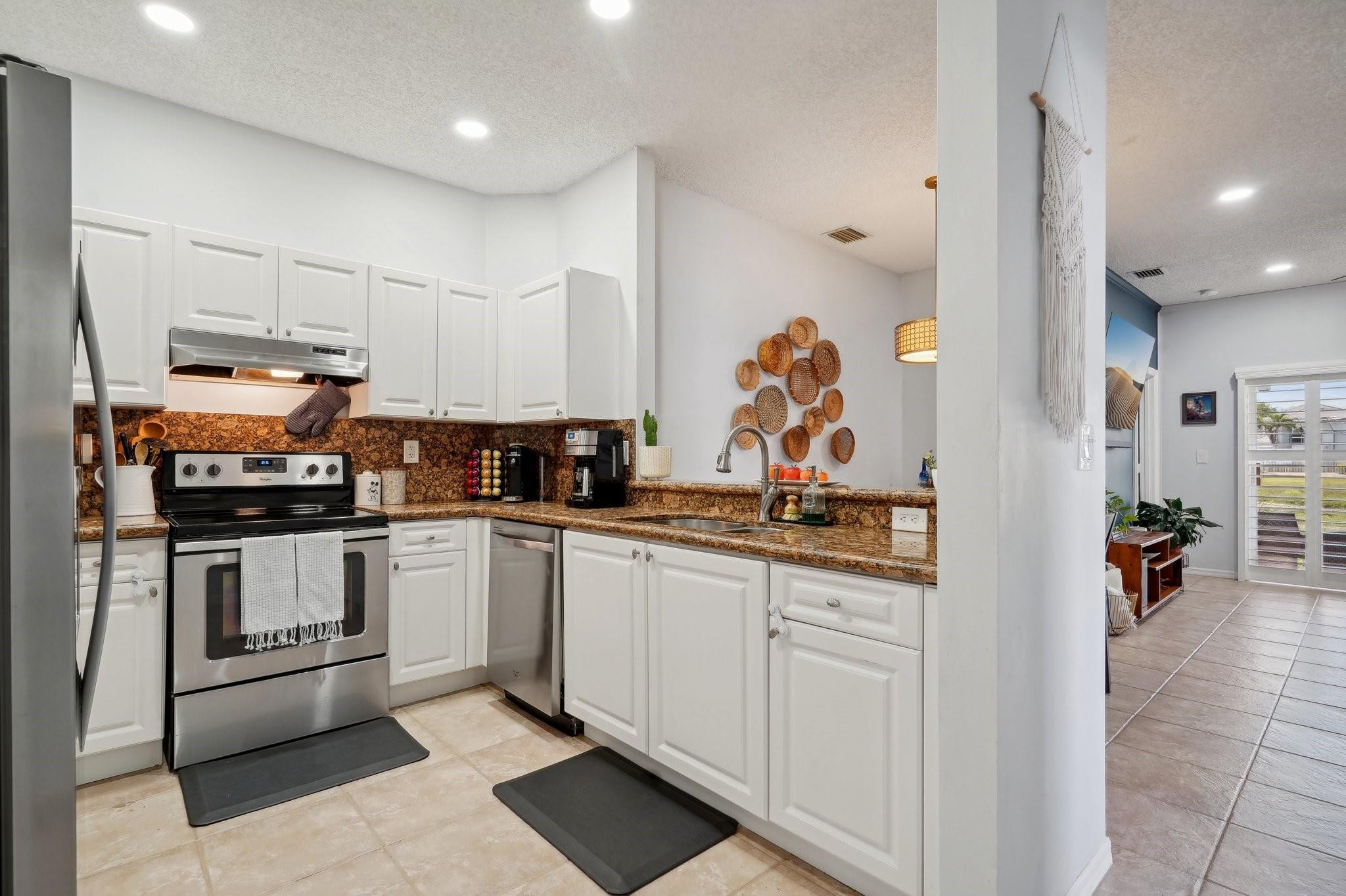 2923 Crestwood Ter 5104