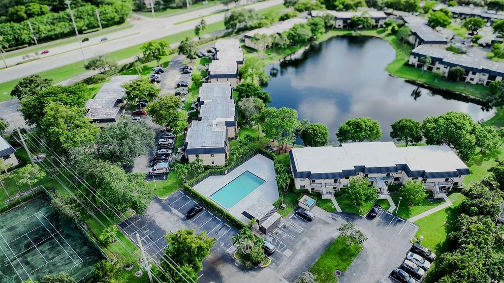 124 NW 93rd Ave 101