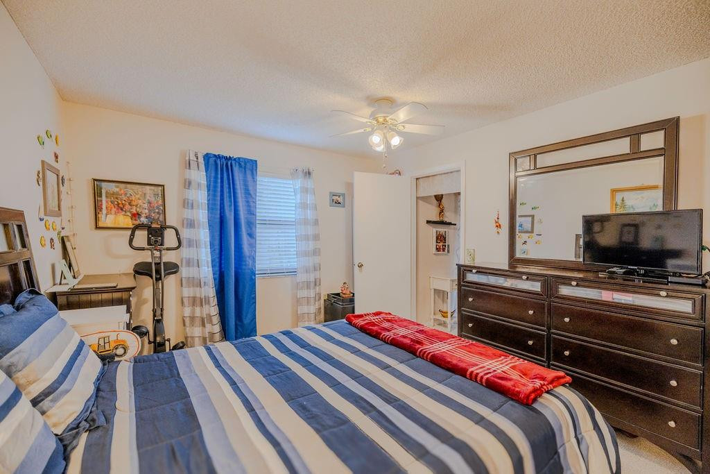 124 NW 93rd Ave 101