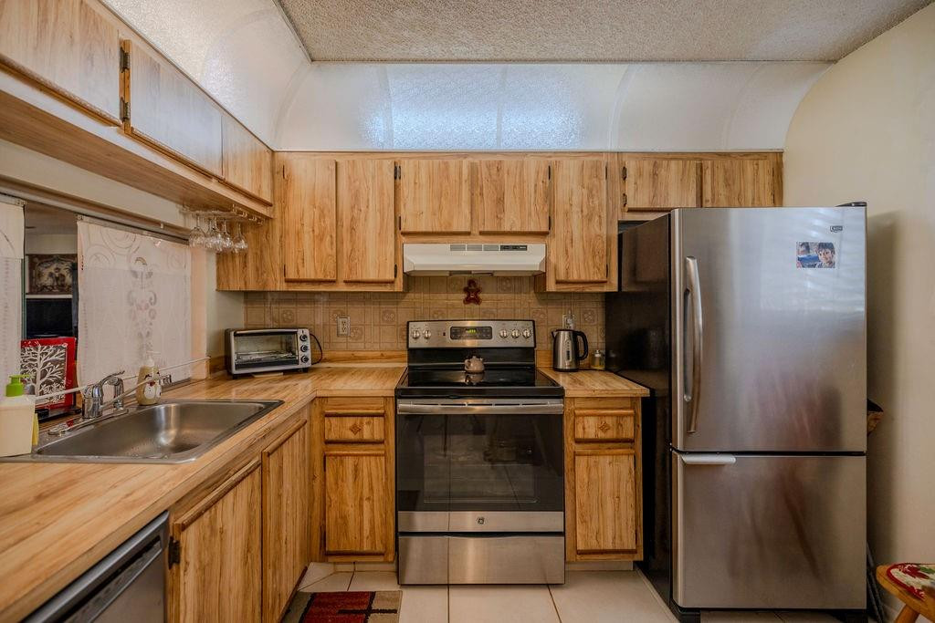 124 NW 93rd Ave 101