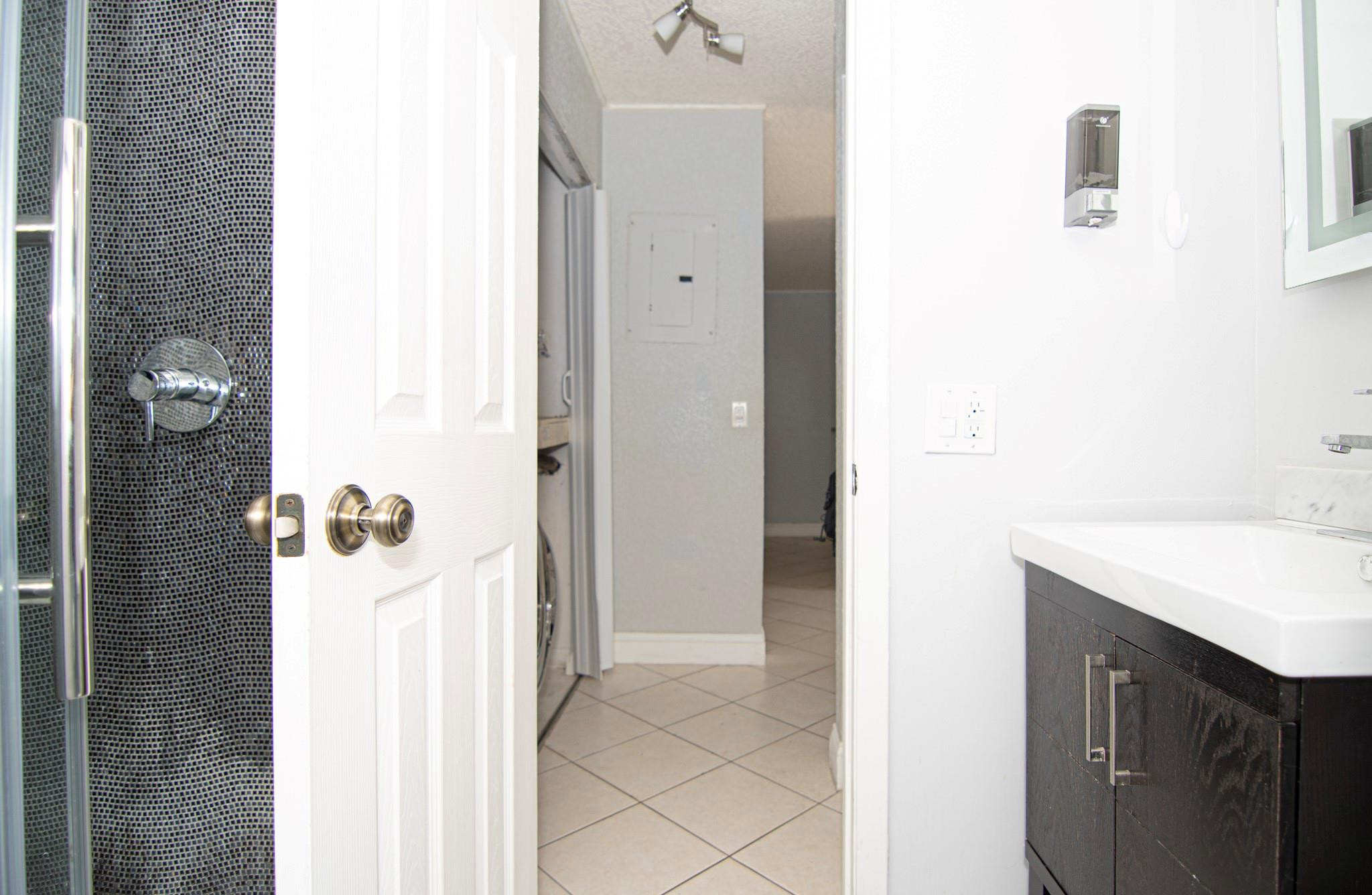 369 NW 36th Ave