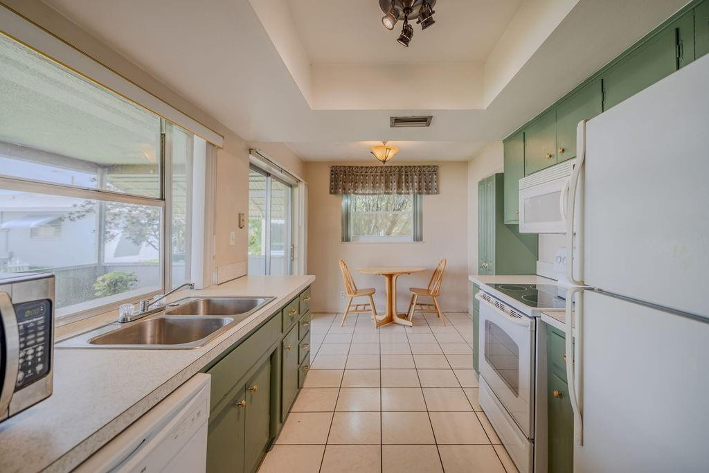 5405 NW 49th ter