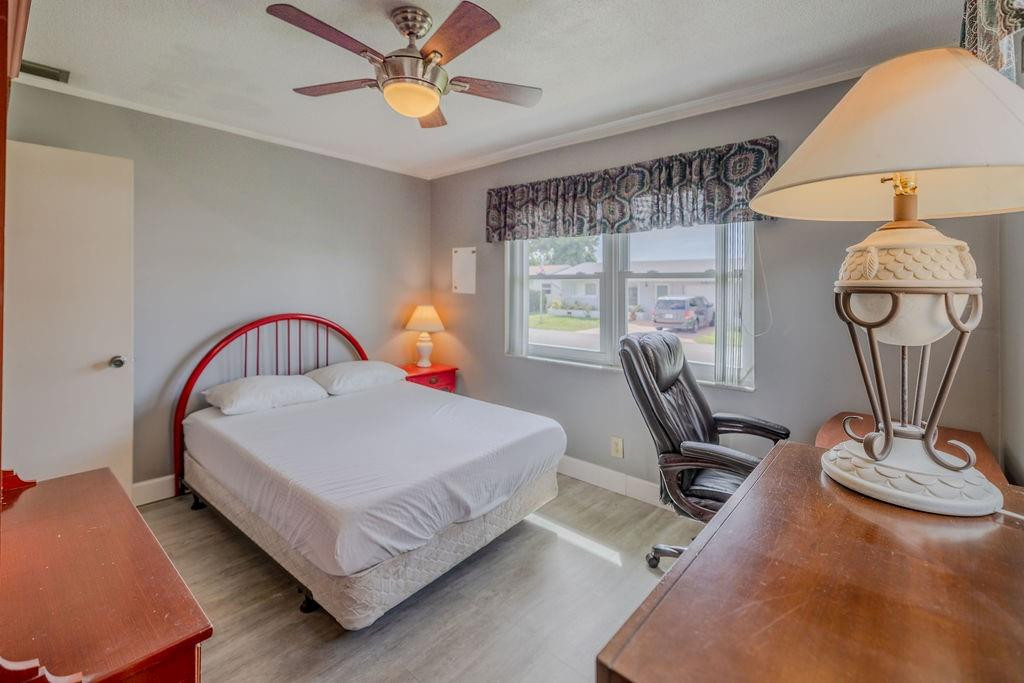 5405 NW 49th ter