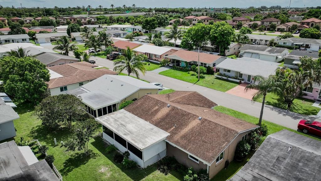 5405 NW 49th ter