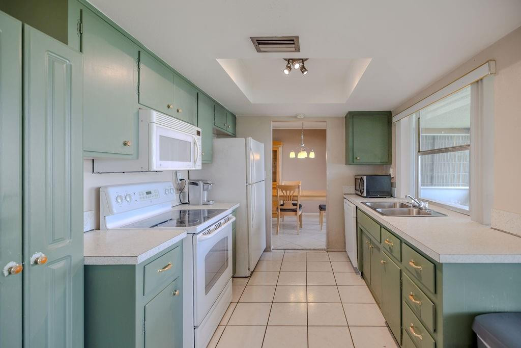 5405 NW 49th ter
