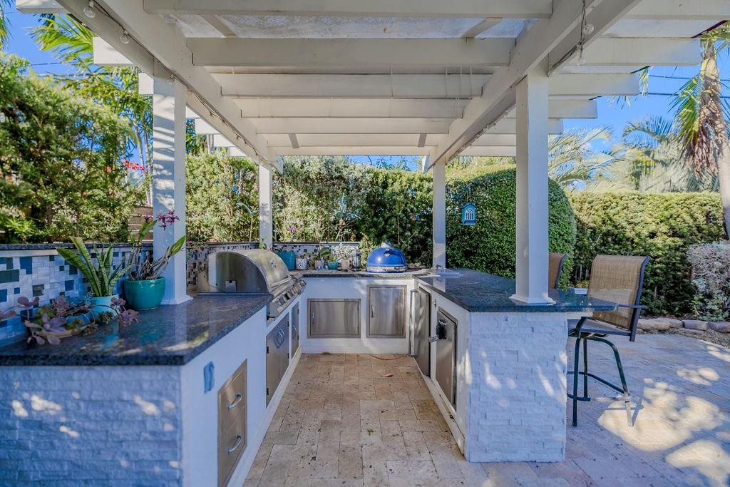 741 Fairway Dr