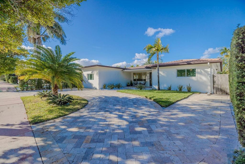 741 Fairway Dr