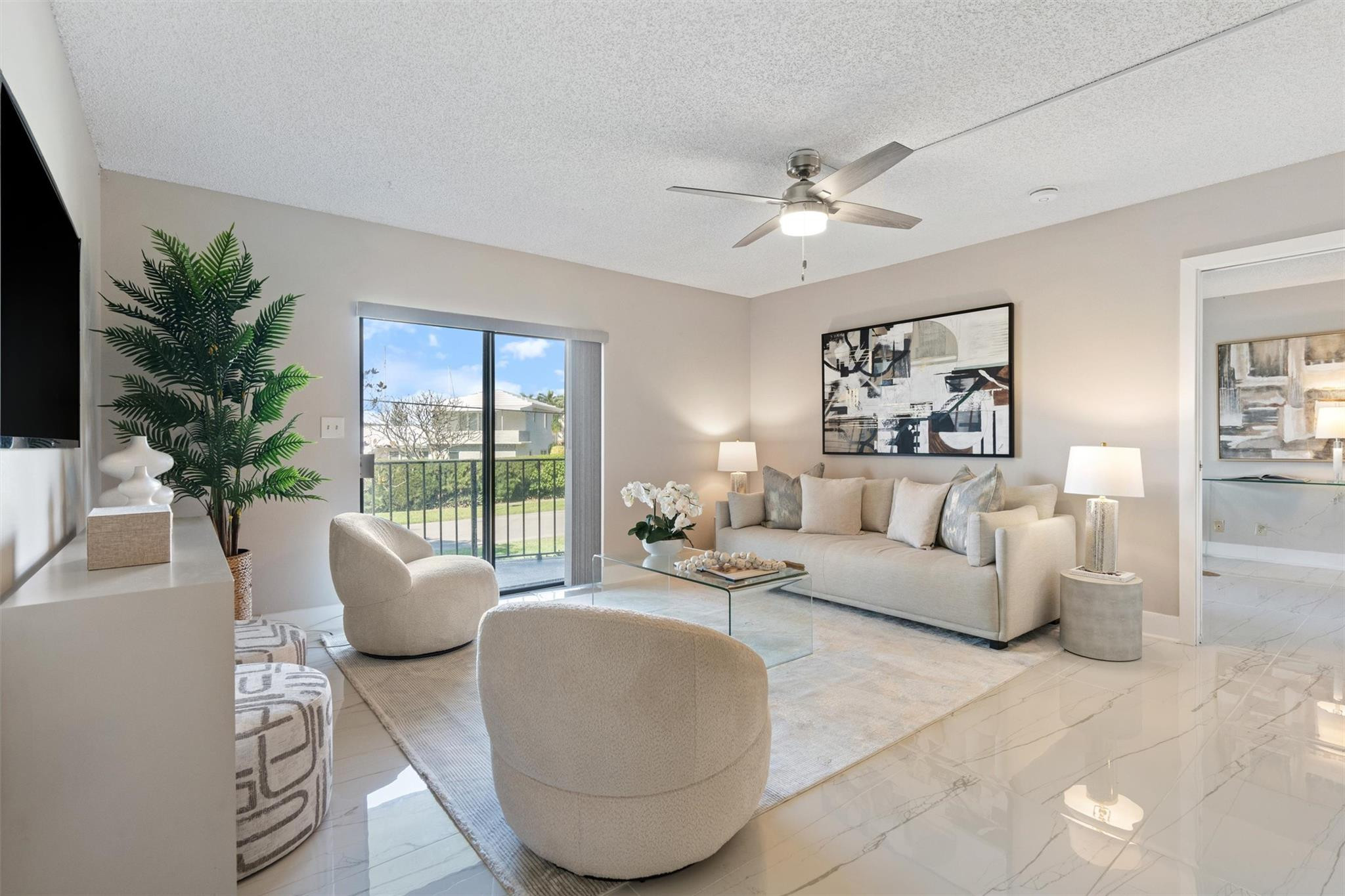 4013 N Ocean Dr 107