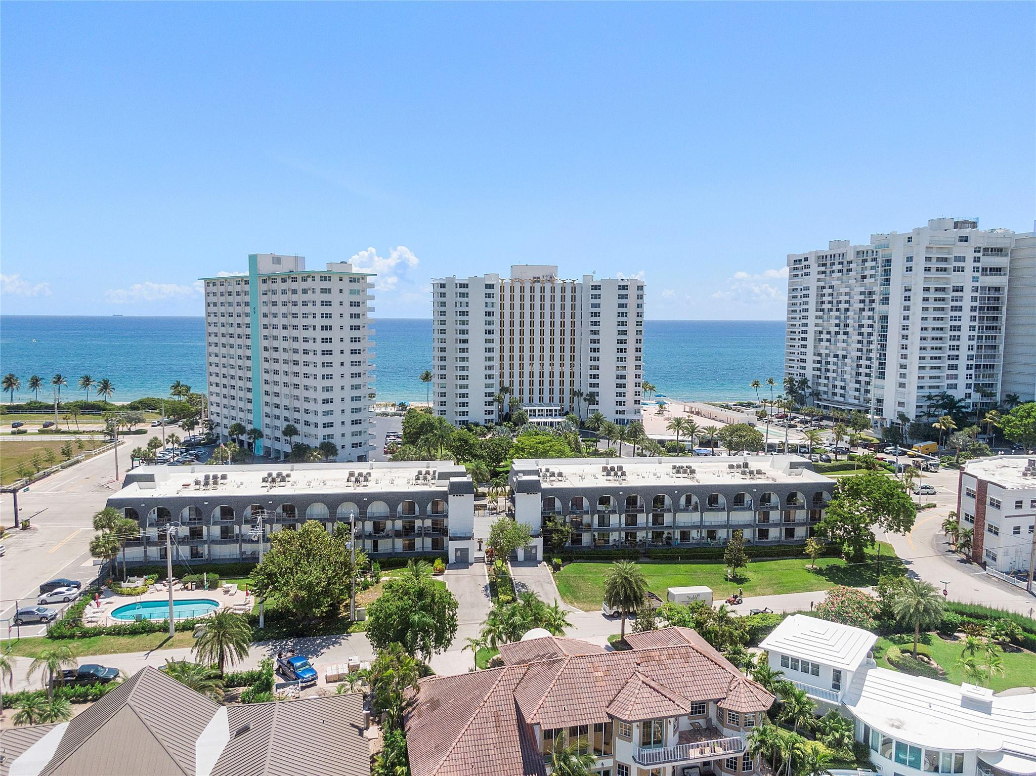 4013 N Ocean Dr 107