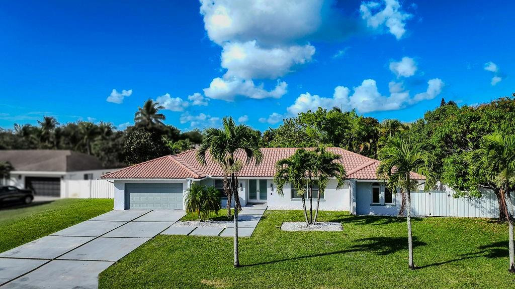 8551 Gatehouse Rd
