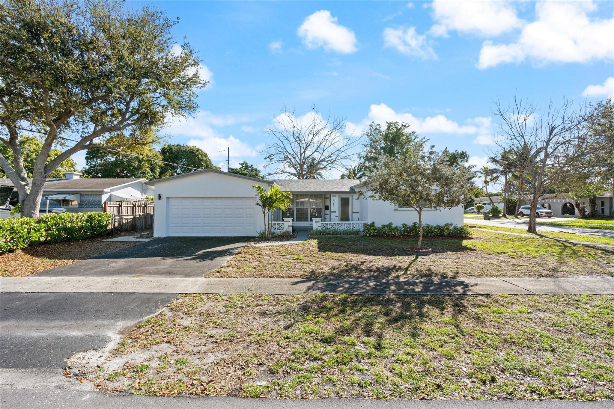 421 SW 71st Ave