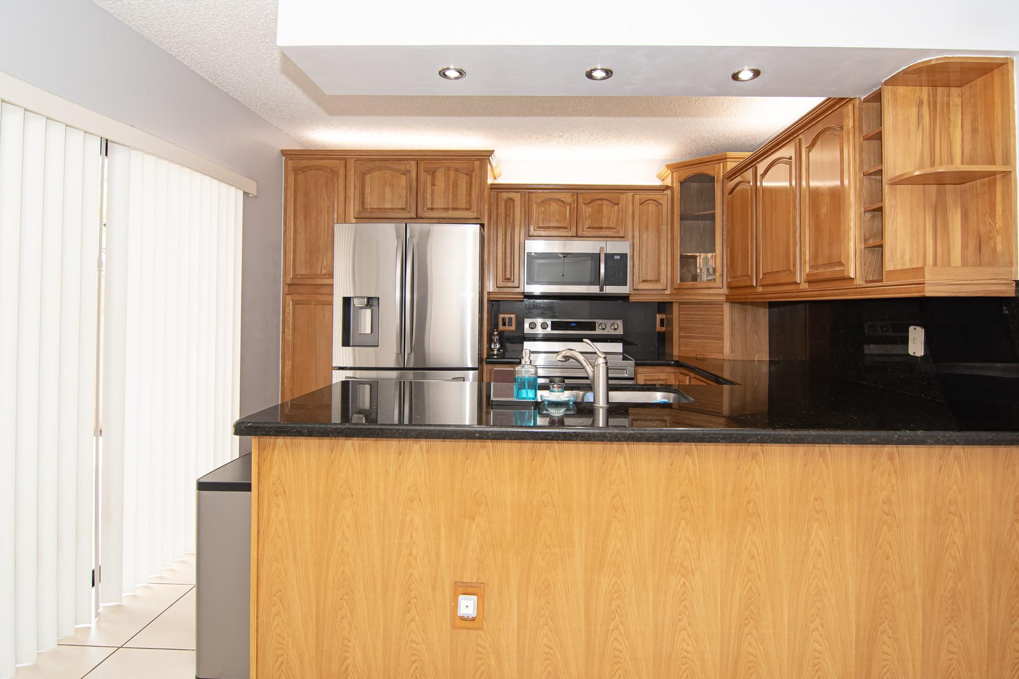 8292 S Coral Cir 8292