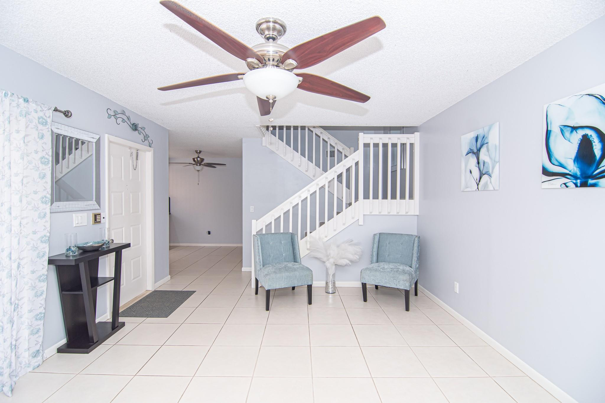8292 S Coral Cir 8292