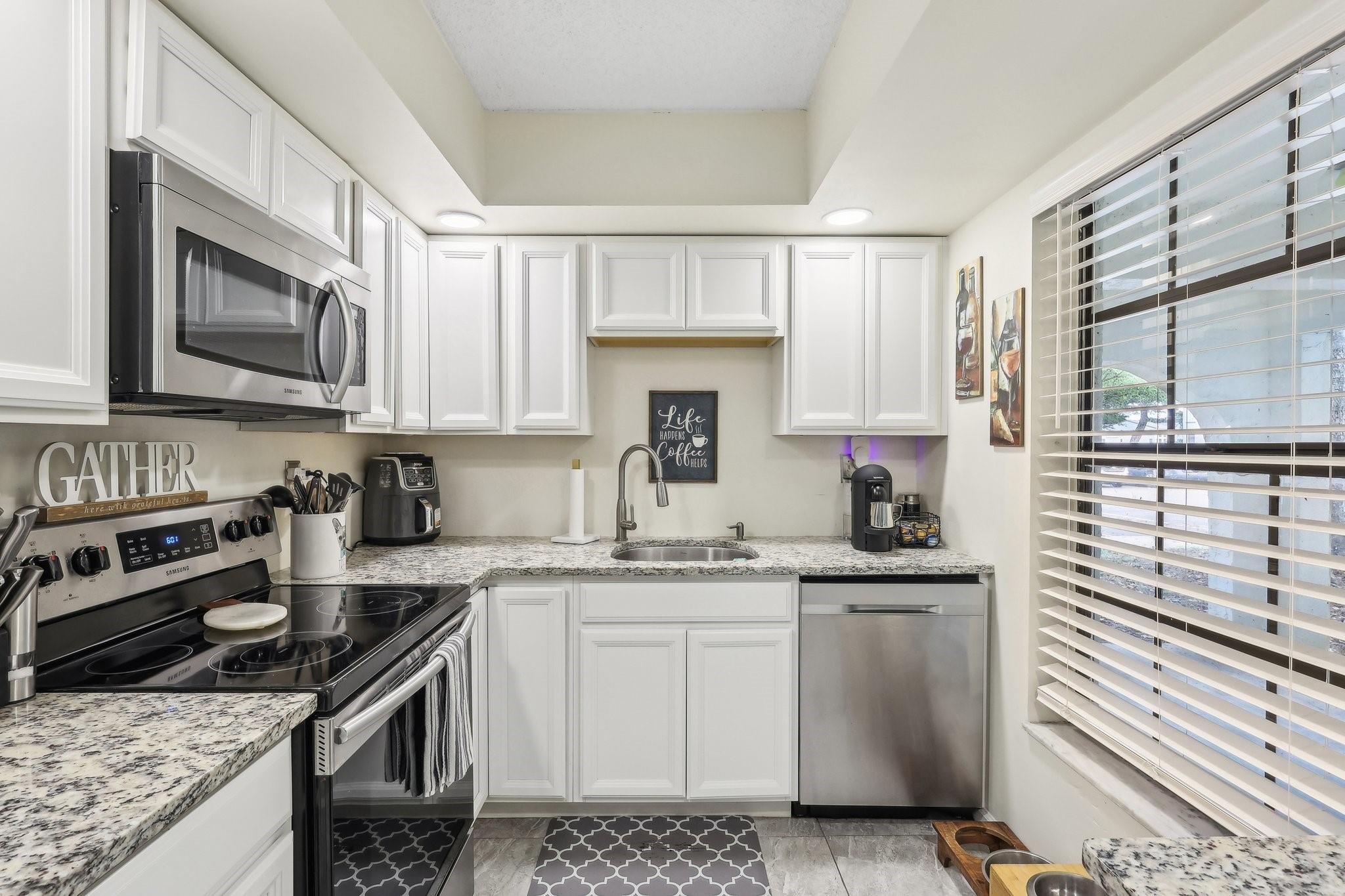 301 Olivewood Pl 0130