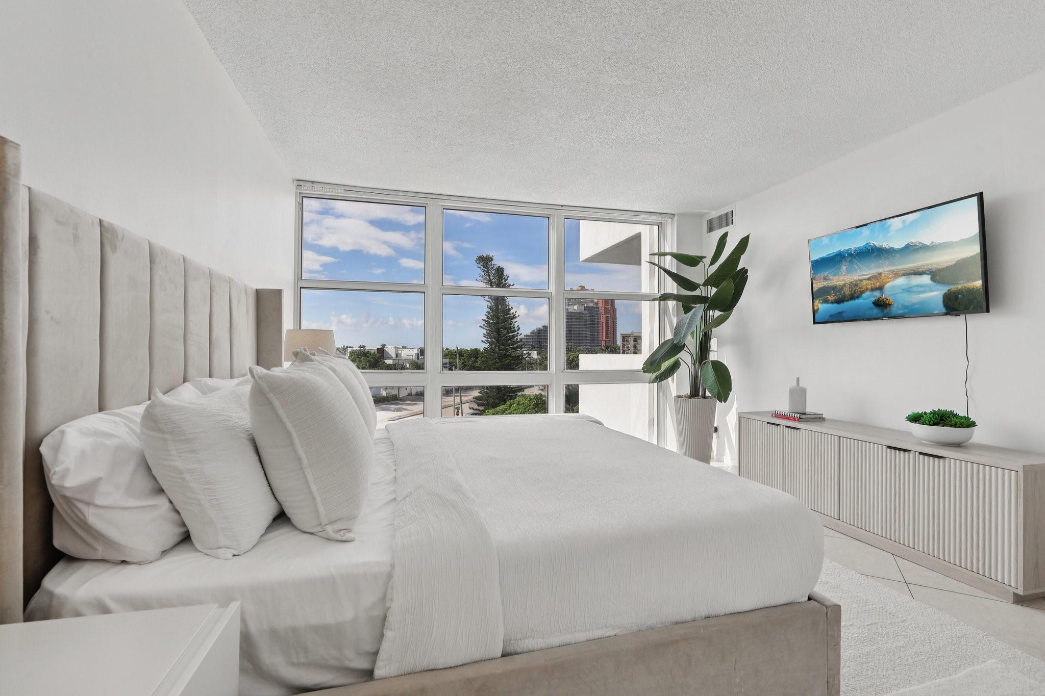 2701 N Ocean Blvd 4C