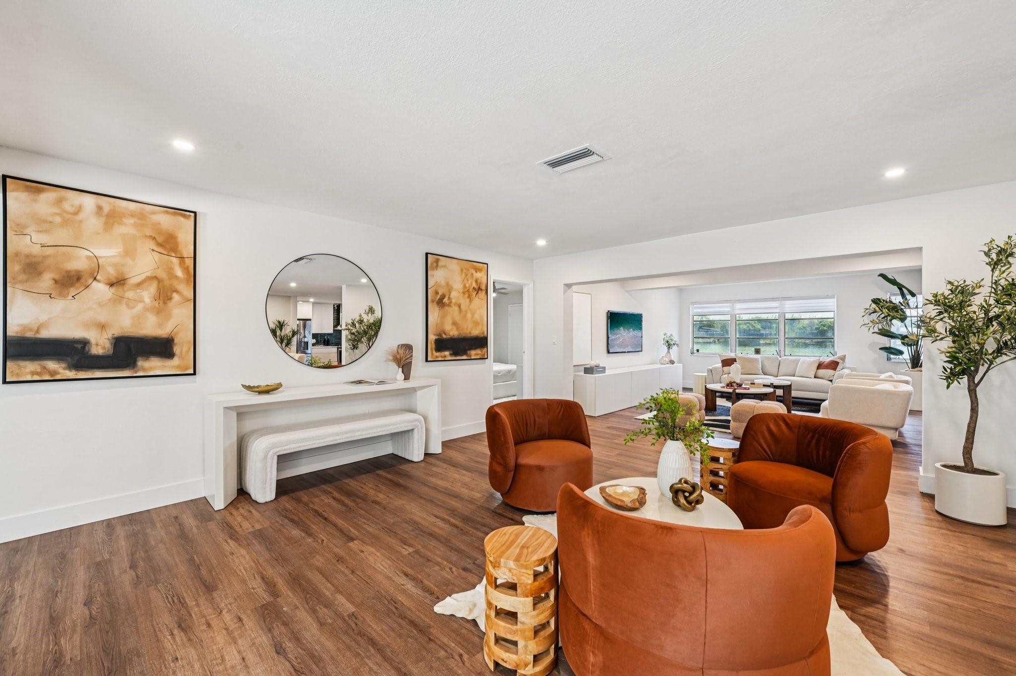 6764 Dogwood Dr
