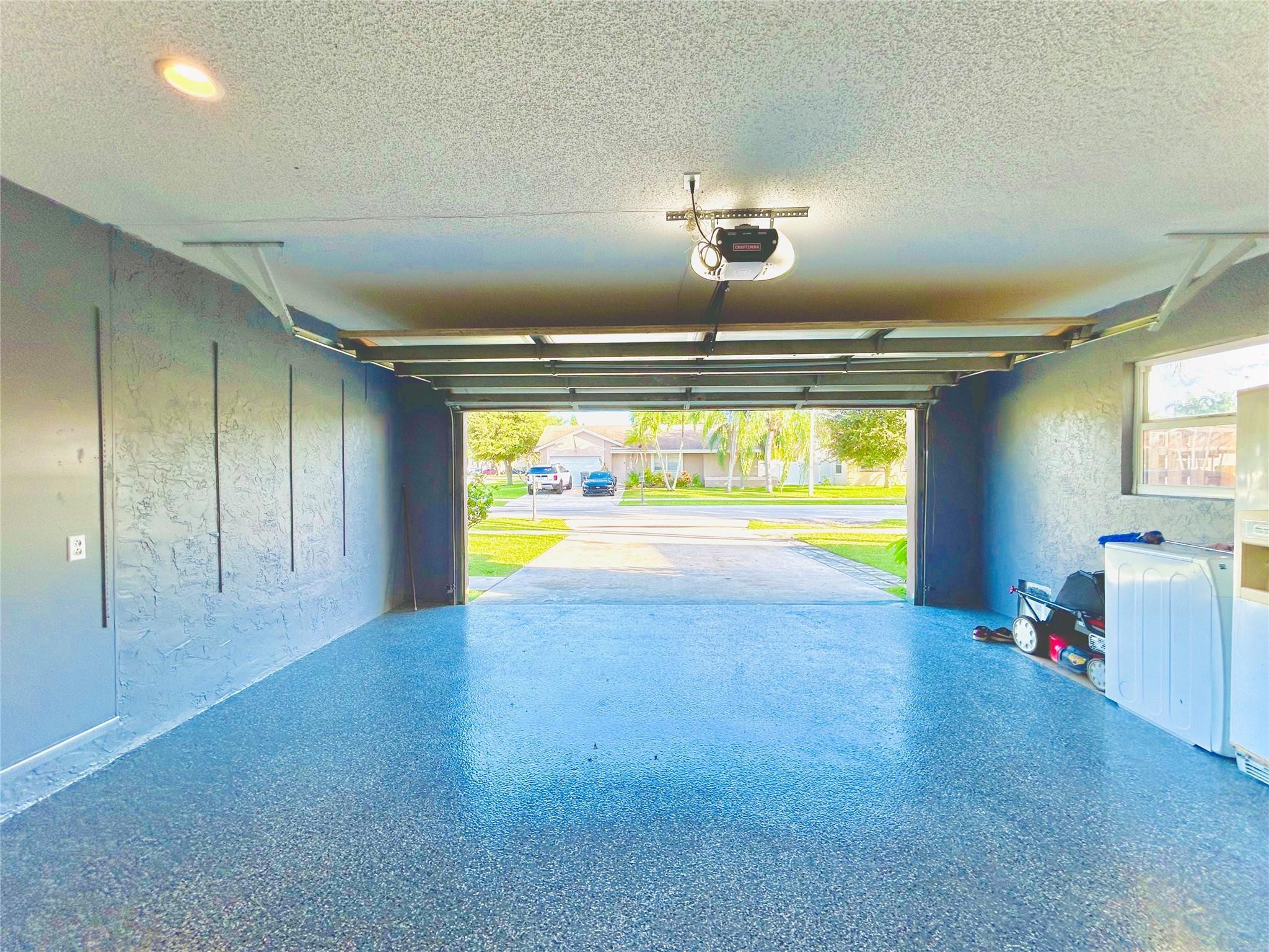 8948 SW 18th Rd