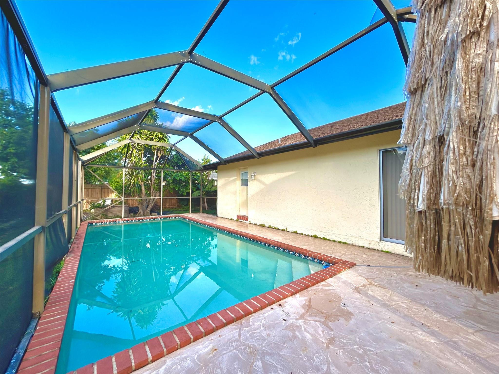 8948 SW 18th Rd