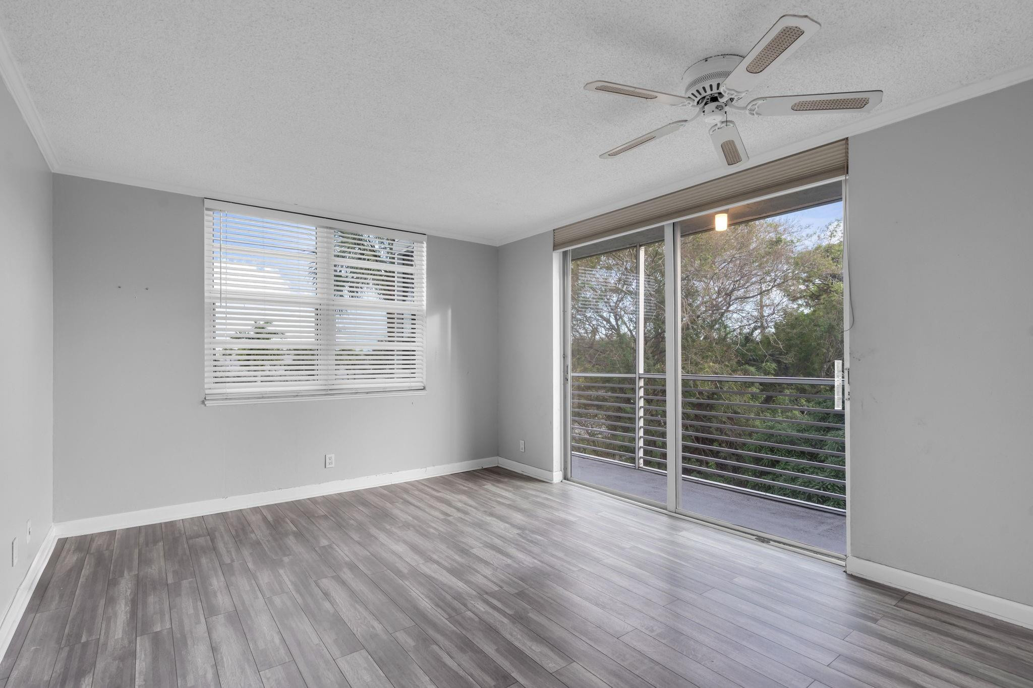 4020 W Palm Aire Dr 312