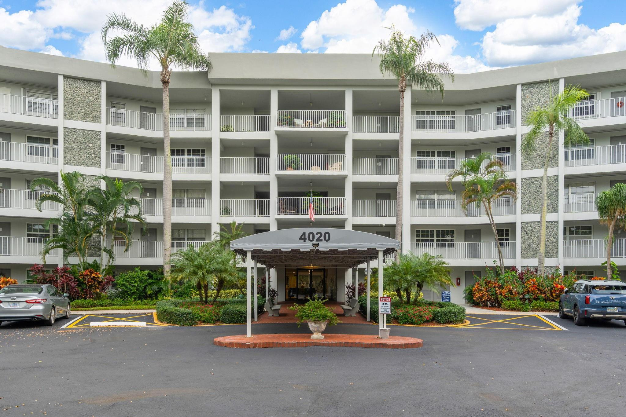 4020 W Palm Aire Dr 312