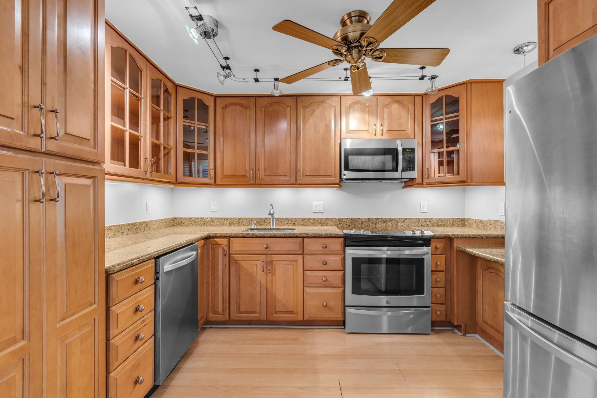4020 W Palm Aire Dr 312