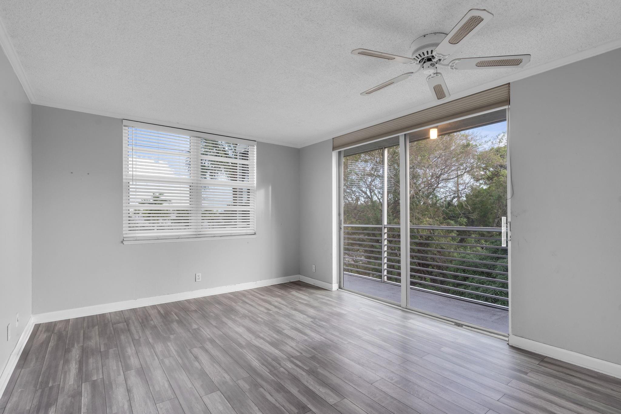 4020 W Palm Aire Dr 312