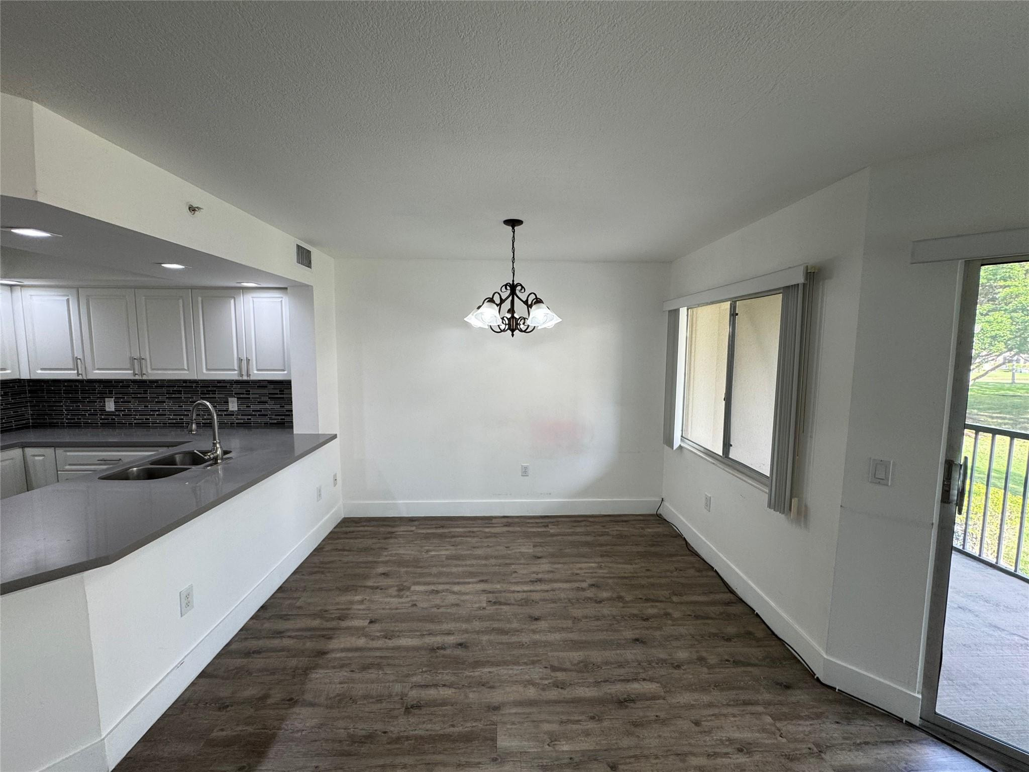 1651 SW 127th Ave 211A
