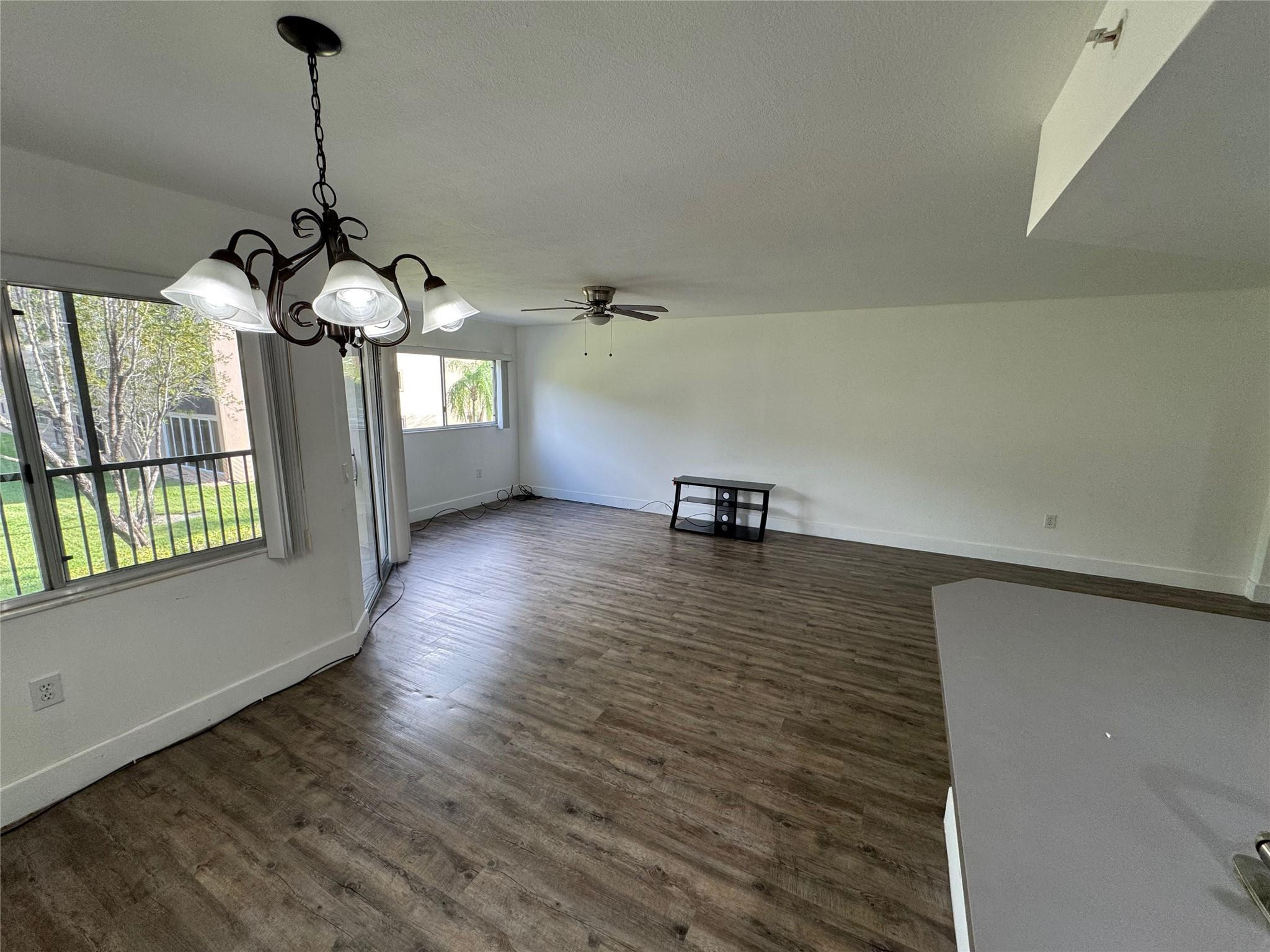 1651 SW 127th Ave 211A