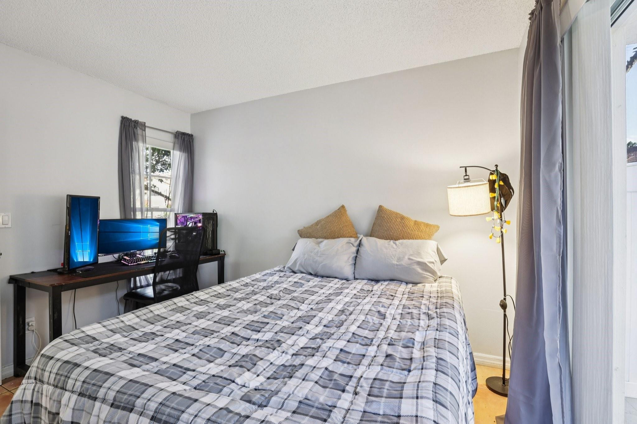 972 Azure Lane