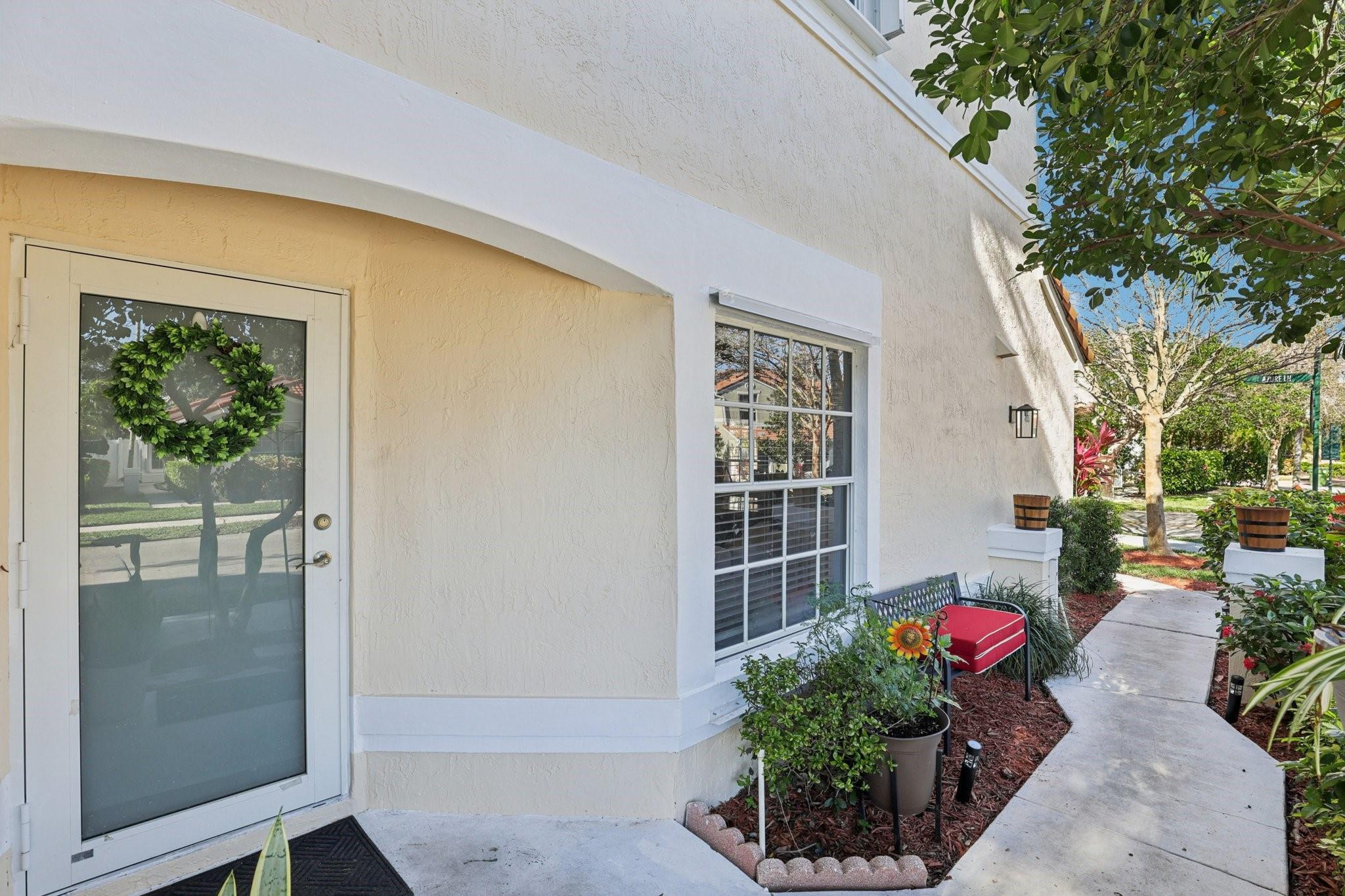 972 Azure Lane