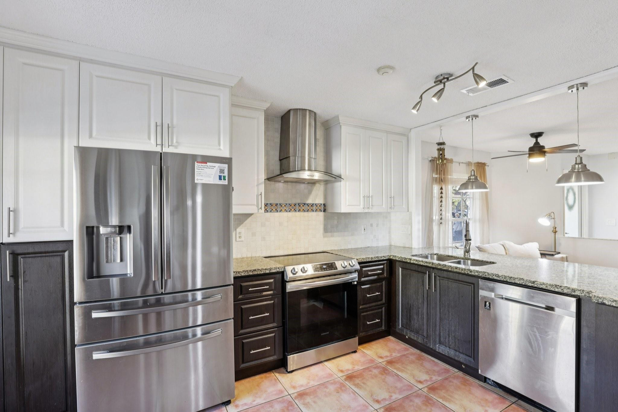 972 Azure Lane