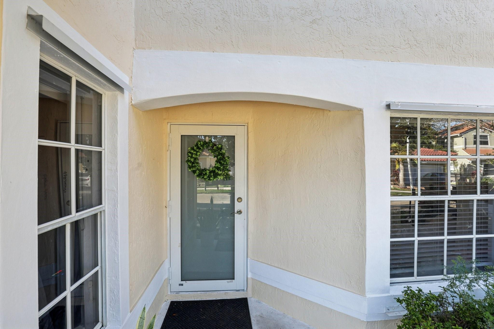 972 Azure Lane