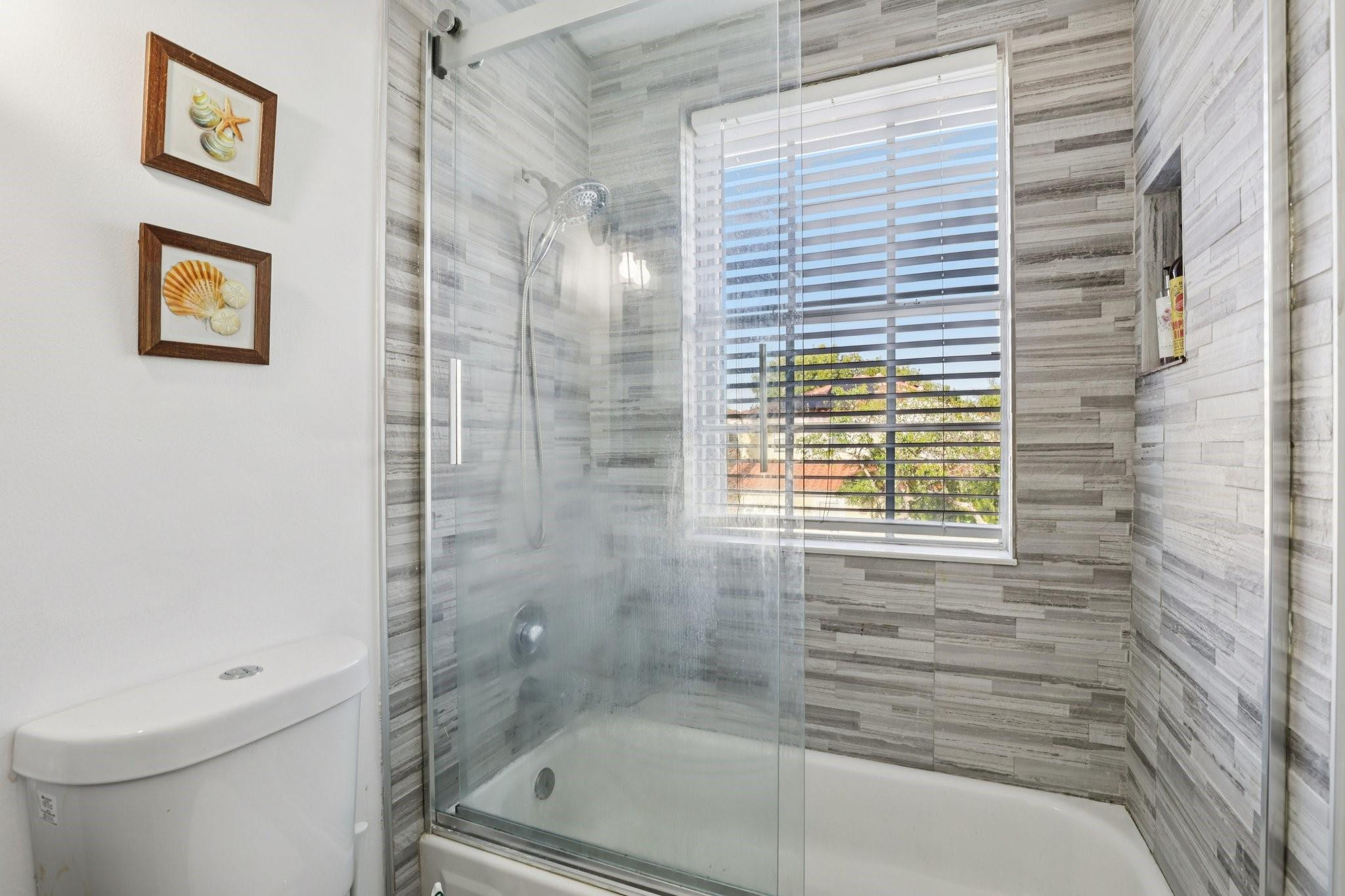 972 Azure Lane