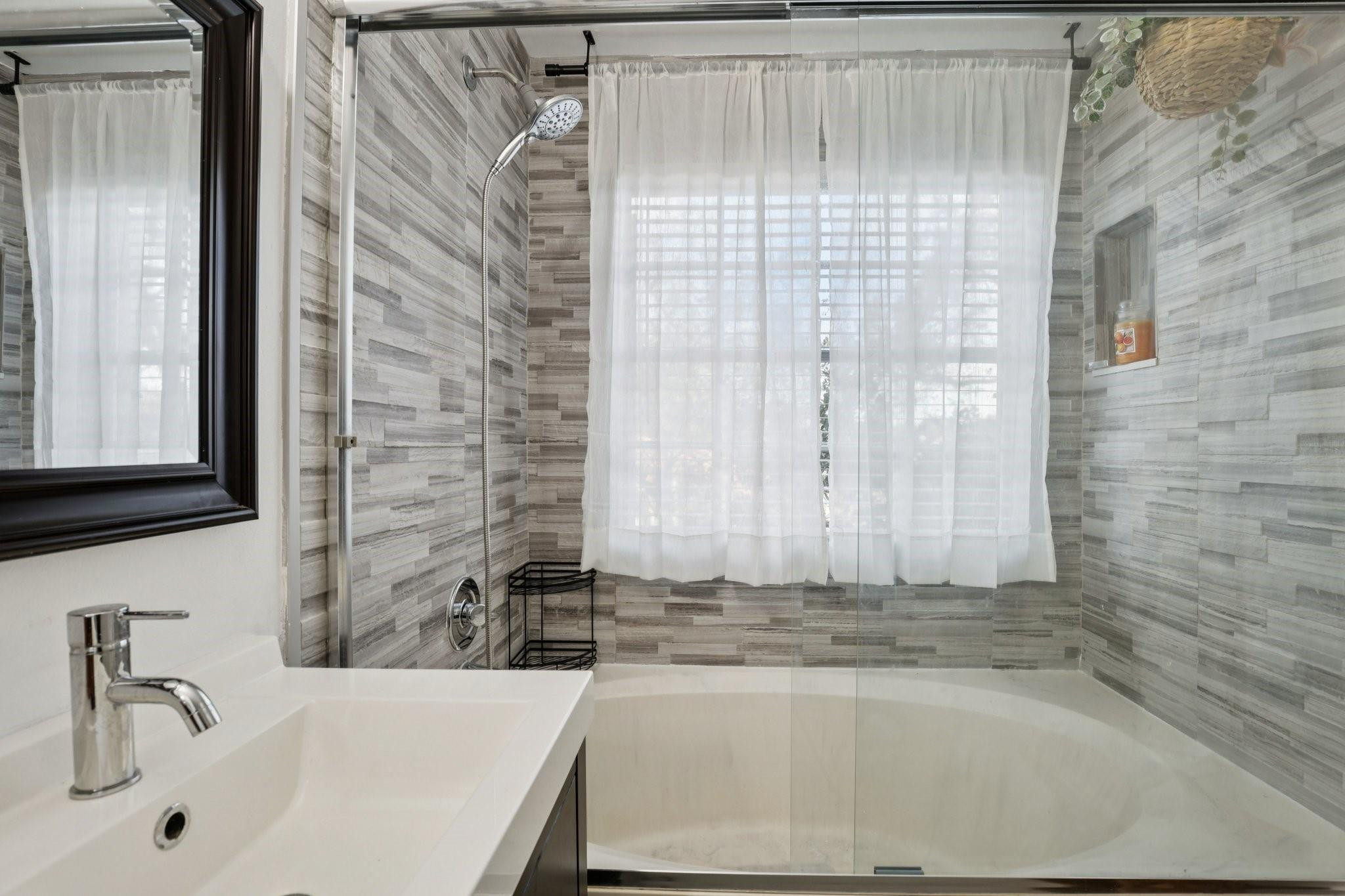 972 Azure Lane