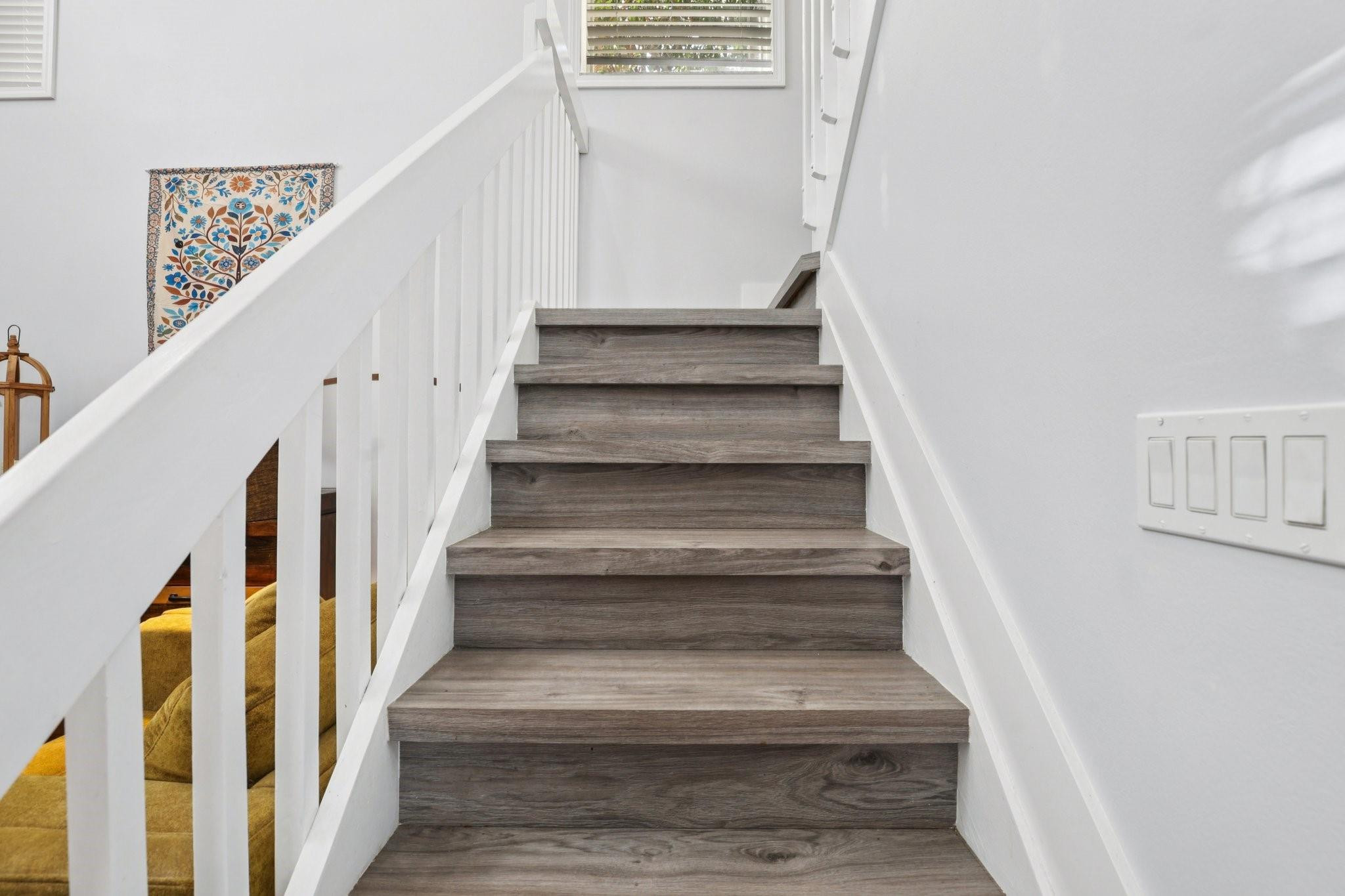 972 Azure Lane