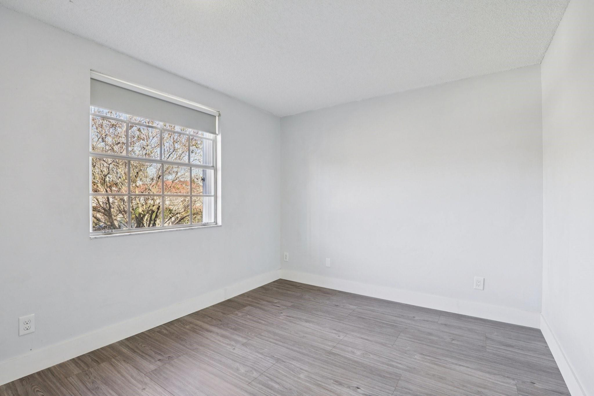 972 Azure Lane